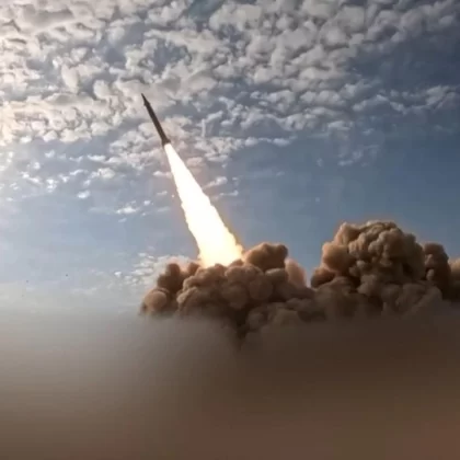 ABD'li pilottan şok iddia: F-15'i 'denizanası' dronlar mı düşürdü?