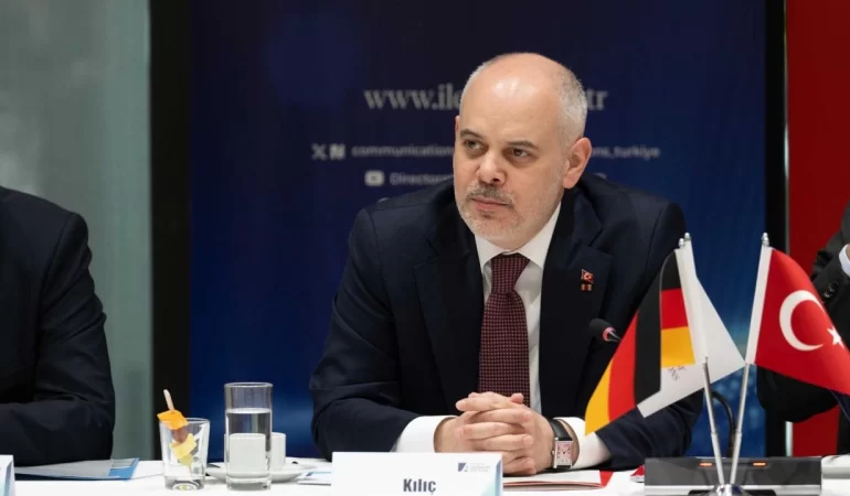 Akif Çağatay Kılıç Berlin'de kritik temaslarda bulundu