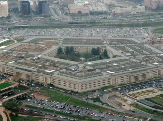 Alibaba'dan Pentagon'a Sert Dava: Askeri Bağlantı Reddi