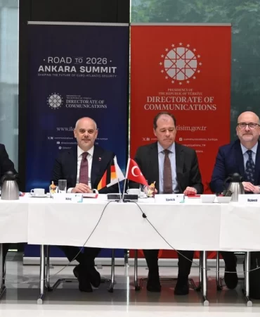 Ankara Zirvesi öncesinde Berlin'de kritik NATO toplantısı