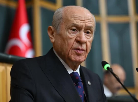 Bahçeli'den sert İsrail tepkisi: ABD-İran mutabakatının karşısında duruyor