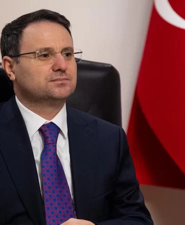 Bakan Gürlek, Özgür Özel'den kazandığı tazminatı ne yapacak?