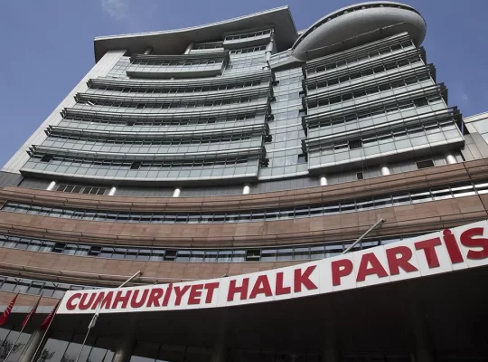 CHP'de büyük disiplin hamlesi: 9 isme ihraç talebi