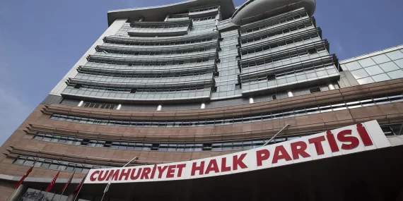 CHP’de büyük disiplin hamlesi: 9 isme ihraç talebi