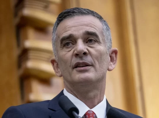 CHP'de bir istifa daha: Ümit Dikbayır partisinden ayrıldı