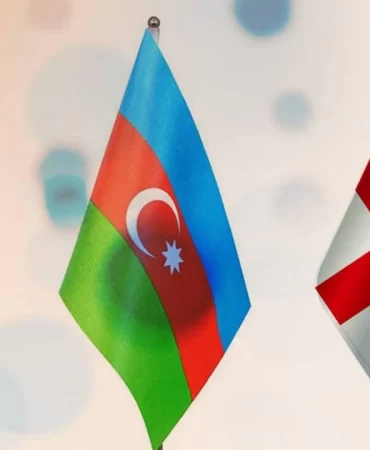 Dışişleri bakanlarından İstanbul'da üçlü zirve