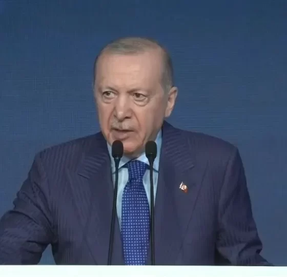 Erdoğan'dan iş dünyasına çağrı: Türkiye'den yönet, avantajlardan yararlan