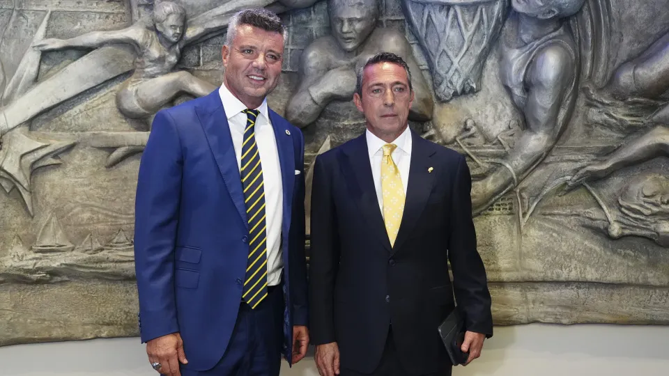 Fenerbahçe'de kritik genel kurul: Ali Koç ve Sadettin Saran ibra edildi
