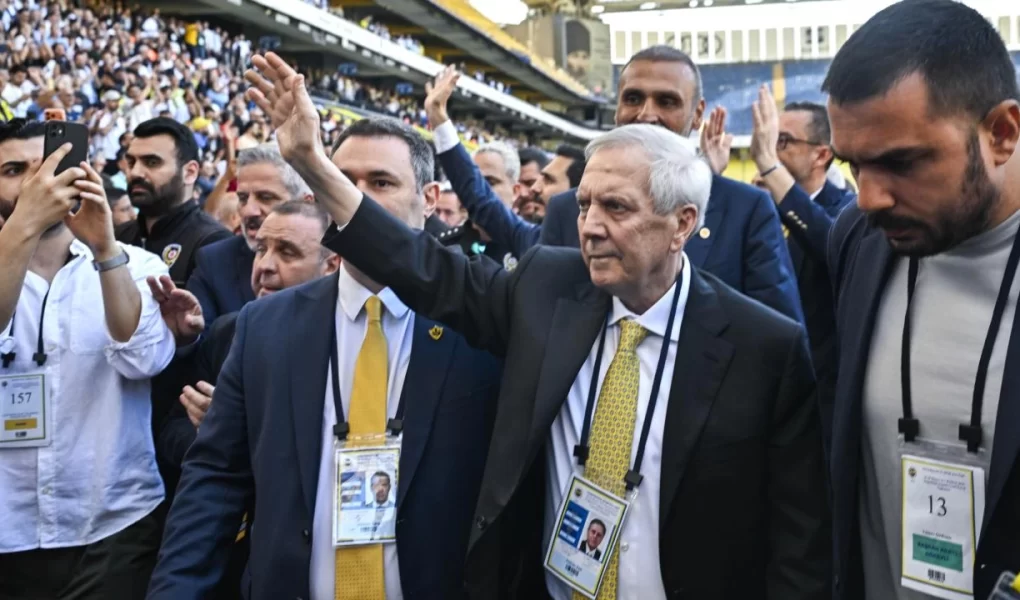 Fenerbahçe'de yeni dönem: Başkan Aziz Yıldırım