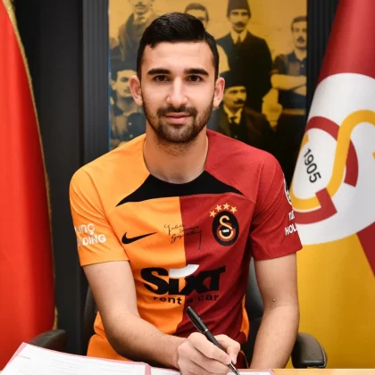 Galatasaray'dan stoper hamlesi: Eski yıldızını geri getiriyor