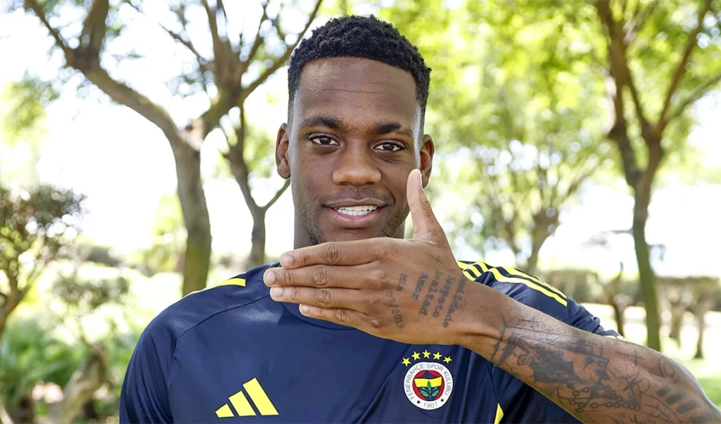 Galatasaray'dan transfer bombası: Jhon Duran imzayı atıyor!