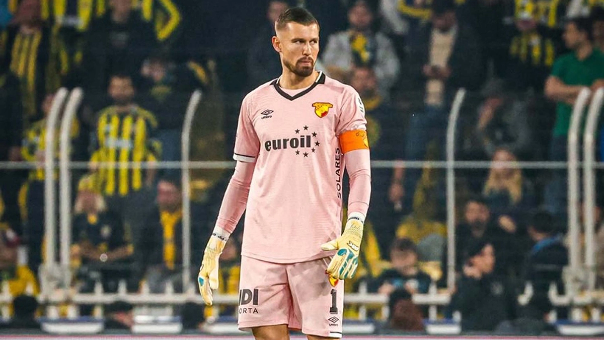 Göztepe resmen duyurdu: Mateusz Lis, ülkesine geri döndü