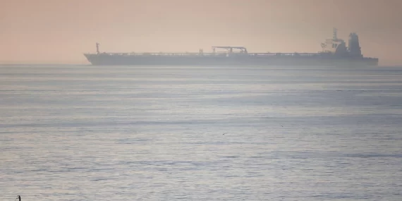 İngiltere’den Manş’ta Rusya’ya darbe: Gizli tanker ele geçirdi