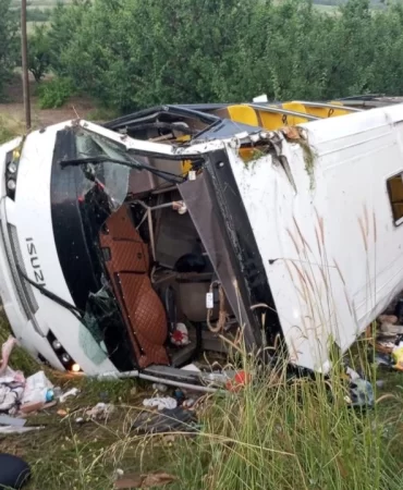 Isparta'da tur otobüsü faciaya döndü: Çok sayıda ölü var
