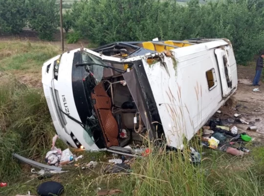 Isparta'da tur otobüsü faciaya döndü: Çok sayıda ölü var