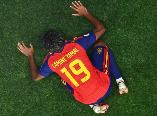 Lamine Yamal’ın gol sevinci İspanya'yı karıştırdı: Sağcılar ayaklandı