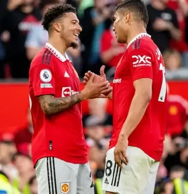 Manchester United'da büyük temizlik: 3 yıldızla yollar ayrıldı