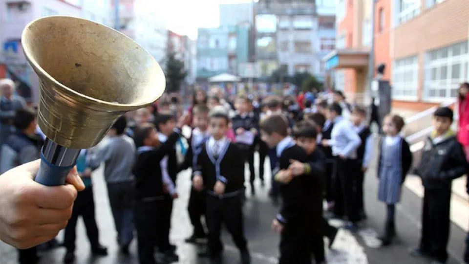 MEB 2026-2027 eğitim takvimini açıkladı: Okullar ne zaman açılıyor?