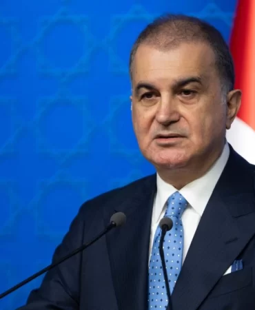 Ömer Çelik'ten AP üyesine sert tepki: Sömürge komiseri