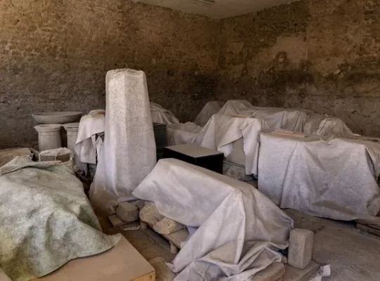 Pompei'de 20 yıllık bekleyiş bitti: Gizli hazineler açıldı