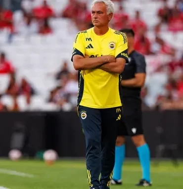 Real Madrid resmen duyurdu: Jose Mourinho geri döndü