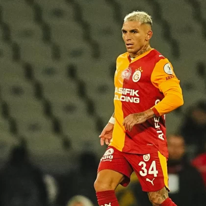 Torreira'dan Icardi açıklaması: Arjantin'e gitmiyor