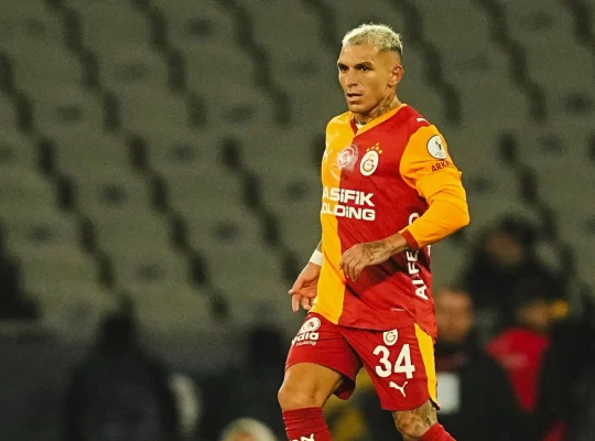 Torreira'dan Icardi açıklaması: Arjantin'e gitmiyor