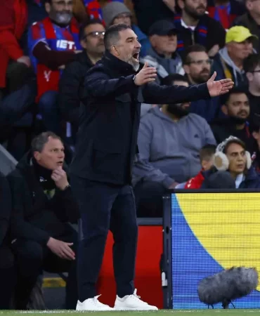 Ukrayna'da tarihi başarı: Arda Turan yılın hocası seçildi