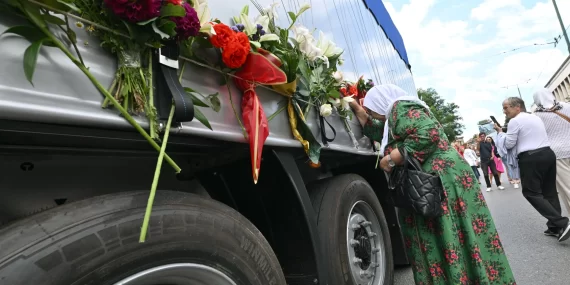 31 yıl geçti ama acı dinmedi: Srebrenica'da 1000 kayıp