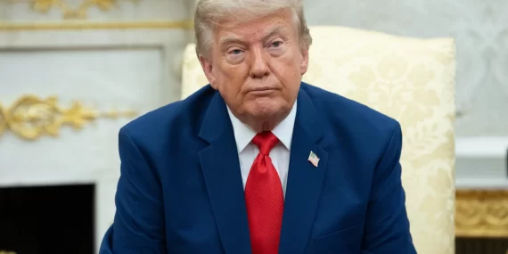 Amerikalıların yarısından Trump değerlendirmesi: Tehlikeli
