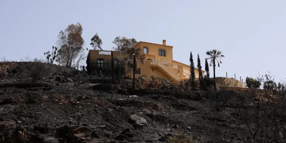 Avrupa’da alevlerle mücadele: Fransa ve İspanya yanıyor