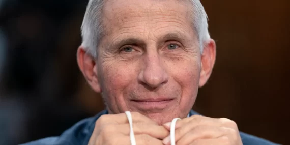 Fauci'nin gizli günlükleri sızdı: Kovid-19 ve Trump itirafları