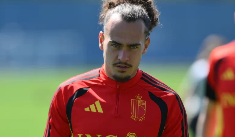Galatasaray ve Beşiktaş’ın Theate transfer savaşı