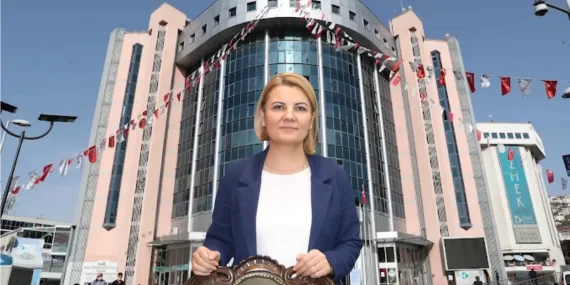 İzmit Belediye Başkanı Fatma Kaplan Hürriyet tutuklandı