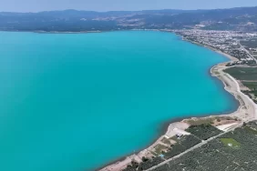 İznik Gölü'nde büyüleyici değişim: Maldivler'e benzetildi