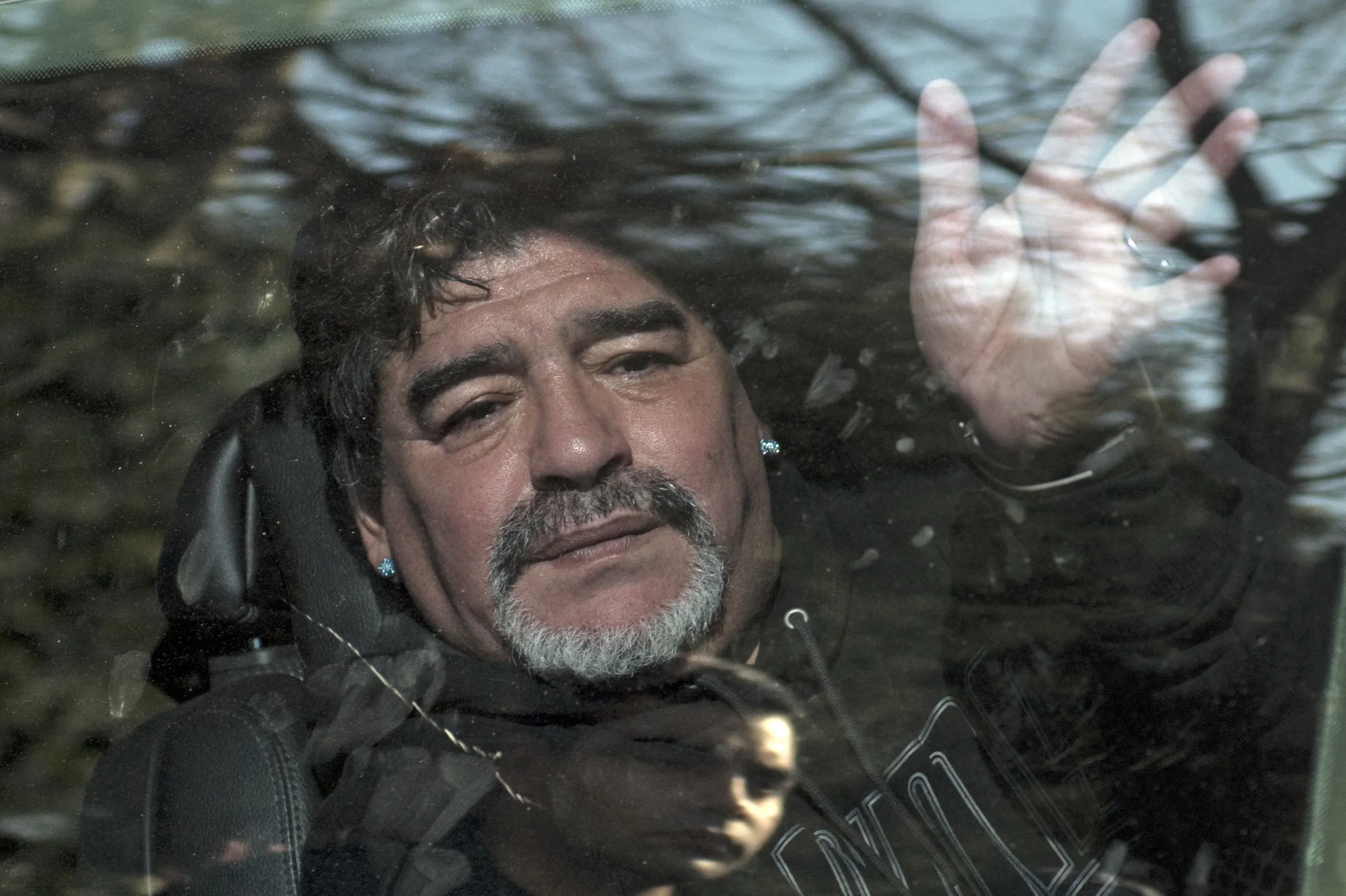 Maradona davasında sinirler gerildi: Duruşma salonu karıştı