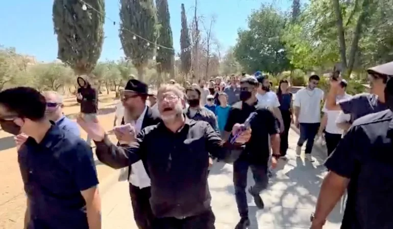 Mescid-i Aksa baskınına 8 ülkeden ortak kınama bildirisi