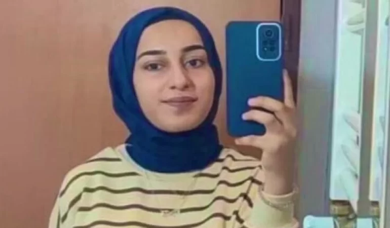 Rojin Kabaiş'in telefonu Çin'de de açılmadı
