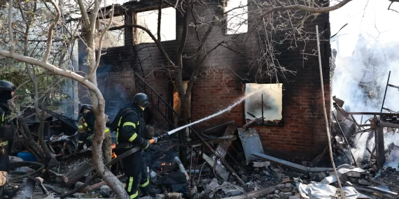 Rusya ve Ukrayna hattında kanlı gün: 13 sivil hayatını kaybetti
