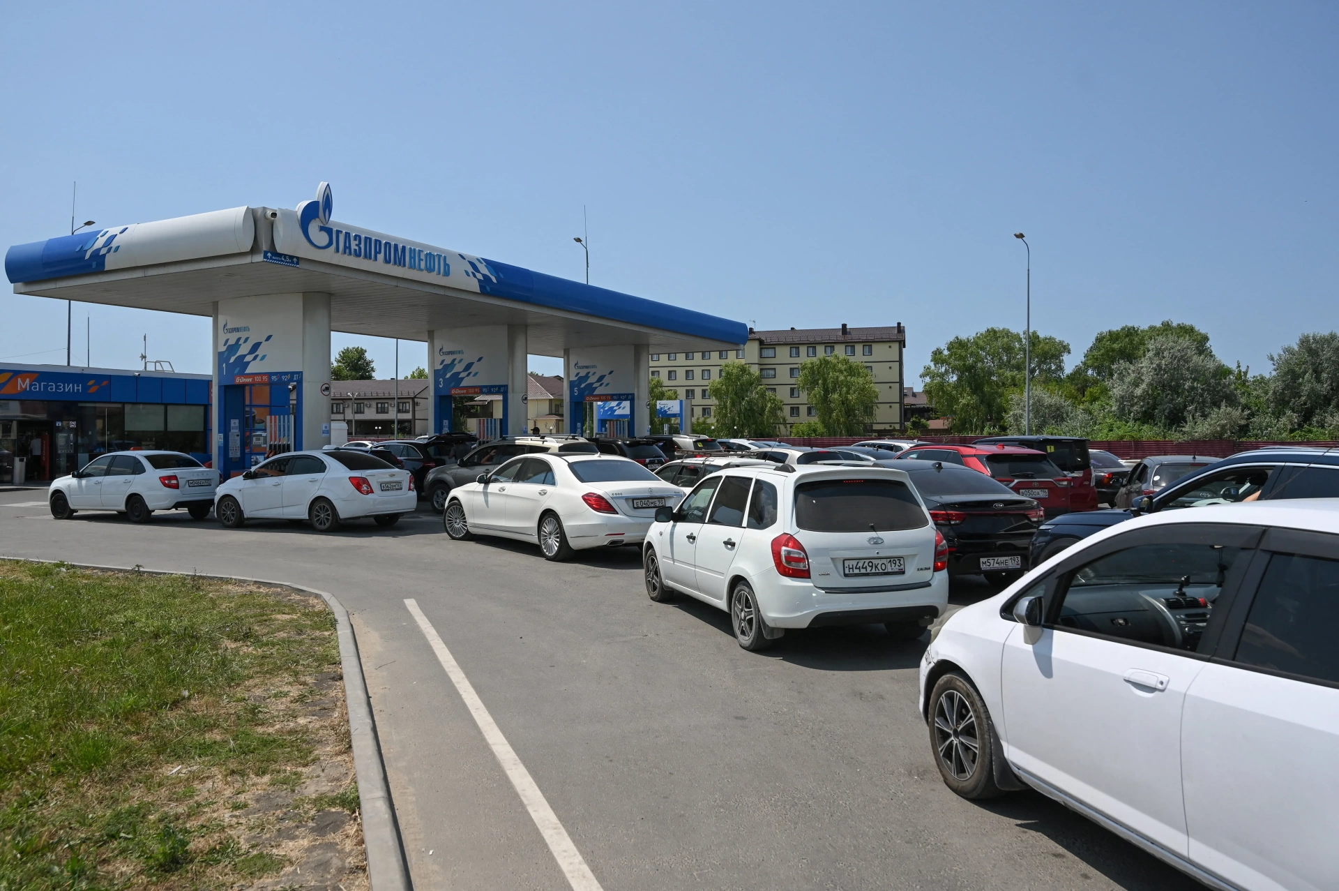 Rusya’da yakıt krizi: ’lık alanda karne dönemi başladı
