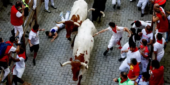 San Fermin'de kanlı bilanço: 70'ten fazla yaralı