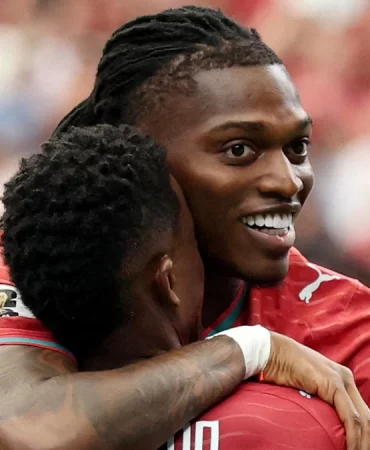 Süper Lig'de Leao derbisi: Fenerbahçe ve Galatasaray devrede