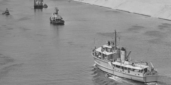 Süveyş'te 8 Yıl: "Sarı Filo"nun Efsanevi Hikayesi
