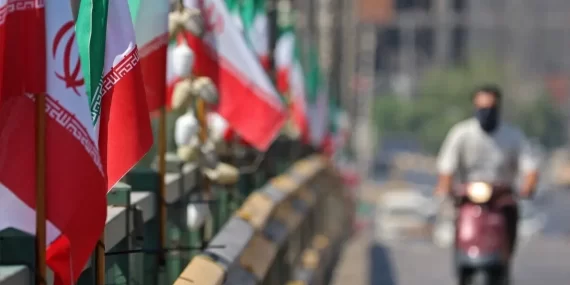 Tahran'dan Washington'a ağır suçlama: Anlaşma çöktü