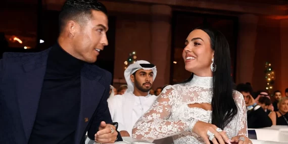 10 yıllık bekleyiş sona erdi: Ronaldo ile Georgina Portekiz'de evlendi