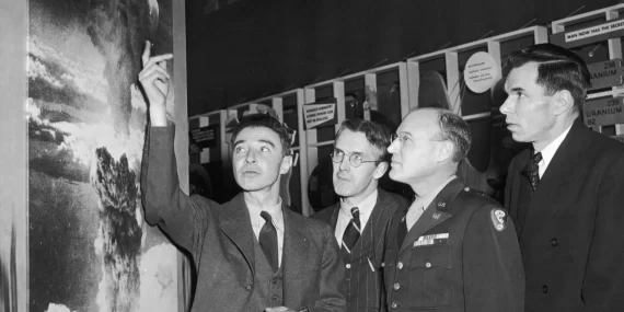 Atom bombasının mimarlarından Philip Morrison'dan Şok Nükleer İtiraf