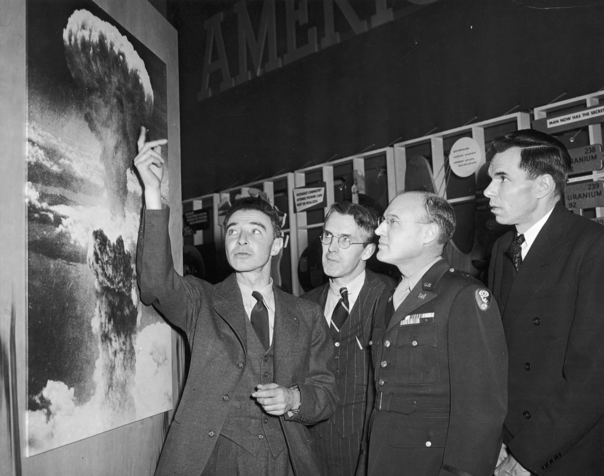 Atom bombasının mimarlarından Philip Morrison'dan Şok Nükleer İtiraf