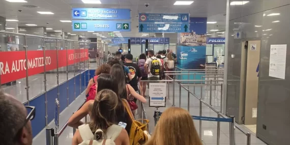 Avrupa'da Schengen alarmı: İtalya İspanya uçuşlarına sınır koydu!