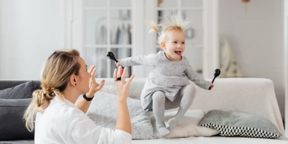 Çocukların mırıldanması ve konuşması ne anlama geliyor?