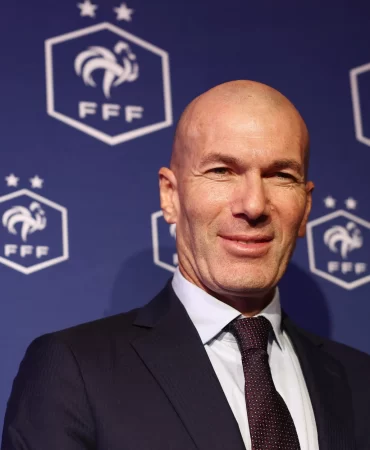 Fransa'da Zidane'ın dini hakkında çıkan haber ortalığı karıştırdı